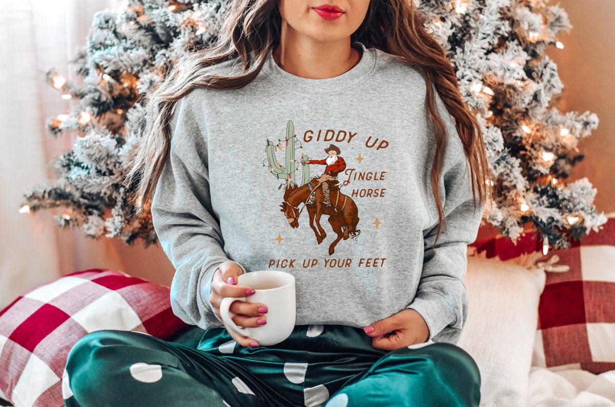 Cowboy Christmas Sweater Giddy Up Jingle Horse Pick Up Your Feet Howdy Country Christmas Horse Cowgirl Shirt Christmas Sweatshirt 5 scaled