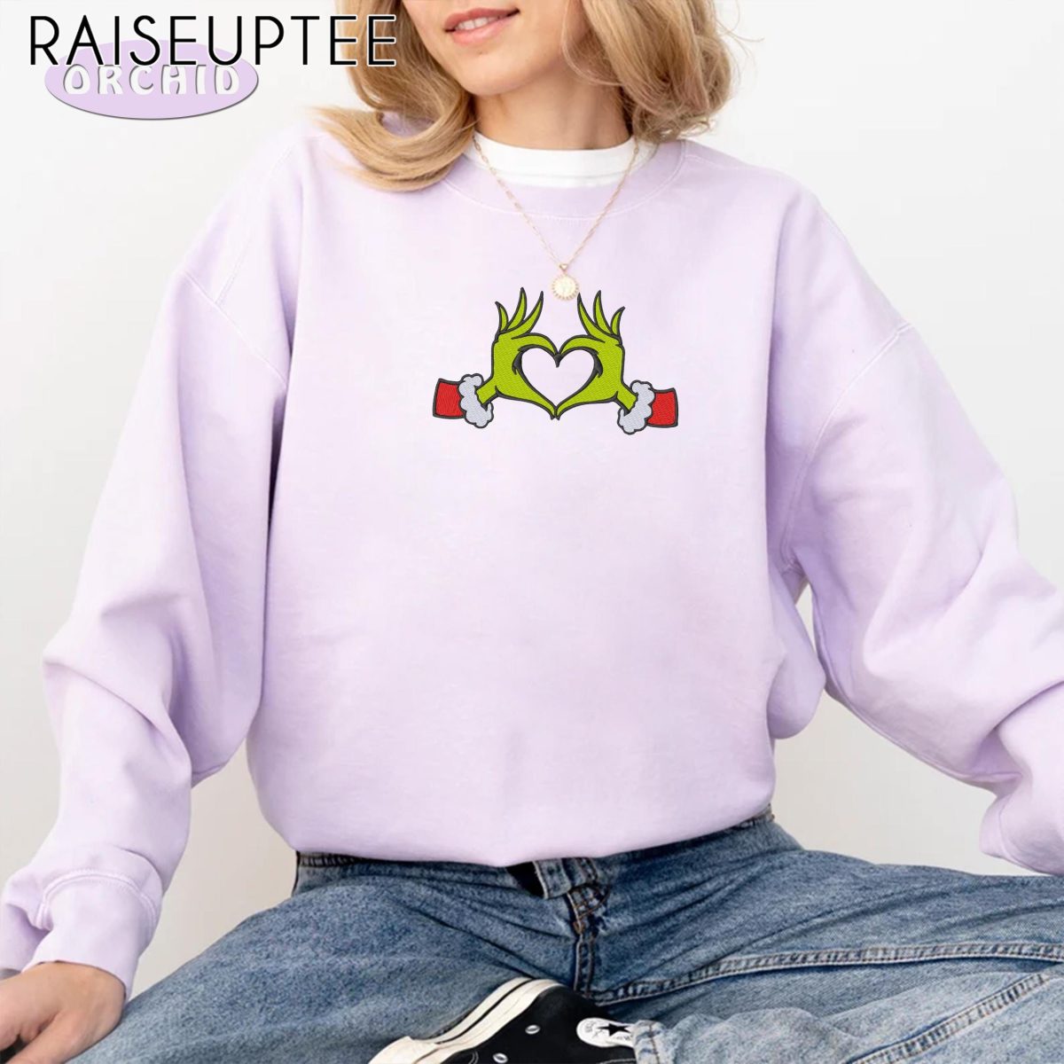 Embroidered Grinch Christmas Heart Sweatshirt Grinch Love Sweatshirt Christmas Grinch Crewnecks Christmas Family 2024 Sweatshirts 2