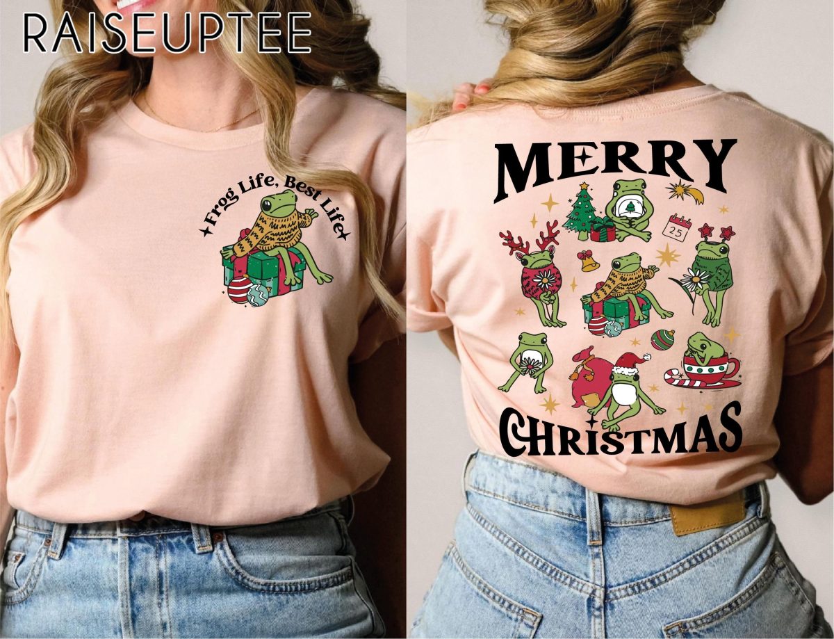 Frog Christmas Shirt Xmas Party Sweater Christmas Animals Shirt Xmas Frog Sweater Pet Lover Shirt Winter Holiday Pet Owner Shirt 2 scaled